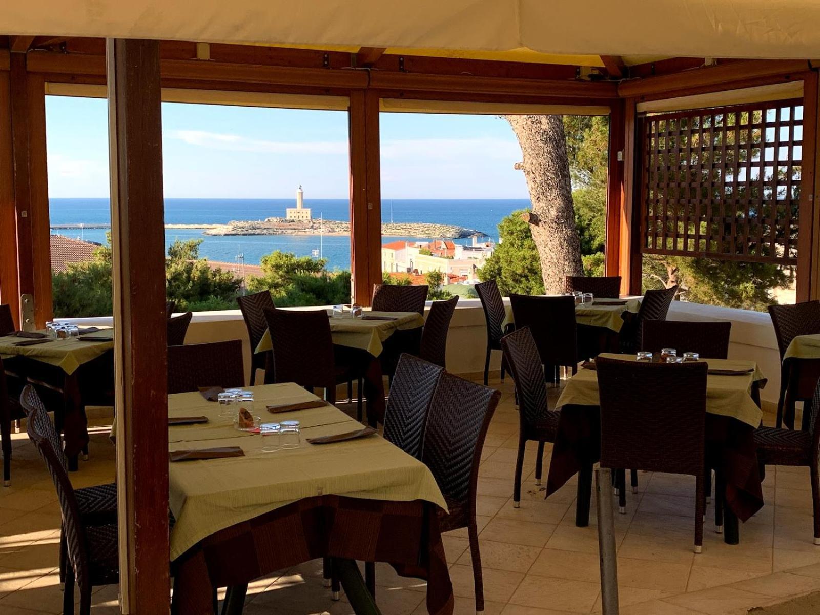 Al Castello Relais Bed & Breakfast Vieste Bagian luar foto